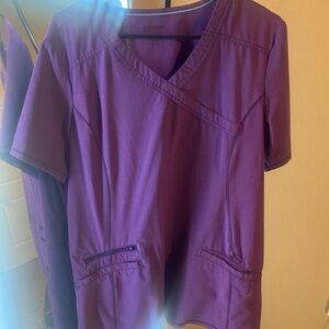 Scrubstar Women's Short Sleeve V-Neck Top - Deep Purple